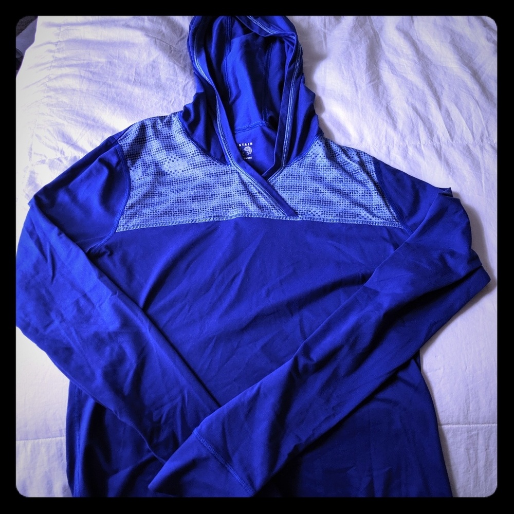 Athletic Mountain Hardware Shirt
